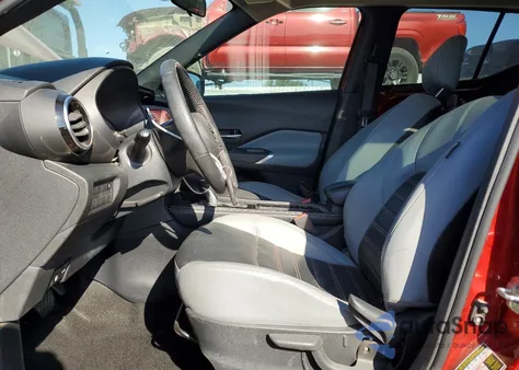 2021 Nissan Kicks Sr из США, поврежденный, VIN 3N1CP5DV9ML478019